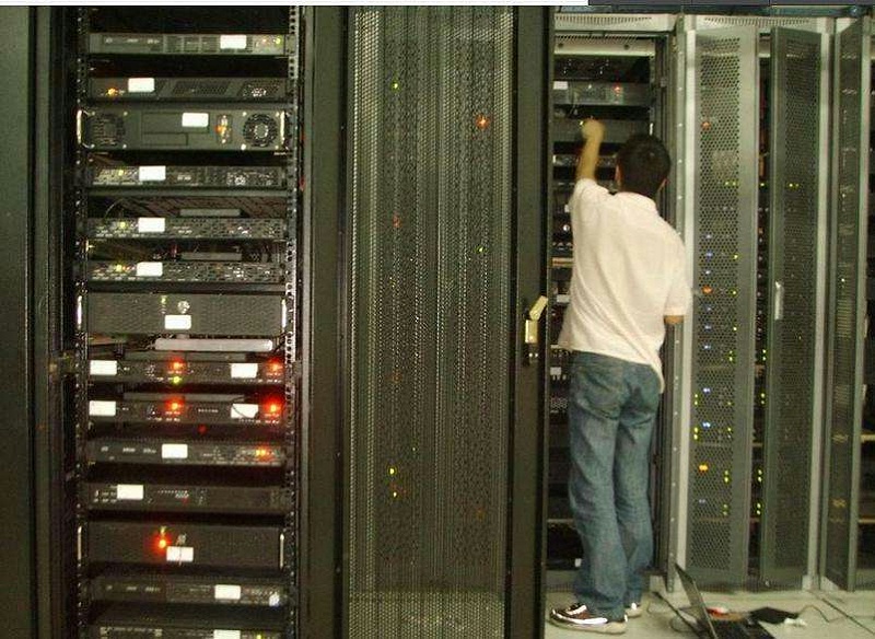 it運(yùn)維_移動(dòng) it運(yùn)維_it專業(yè)linux系統(tǒng)網(wǎng)絡(luò)運(yùn)維講師個(gè)人介紹