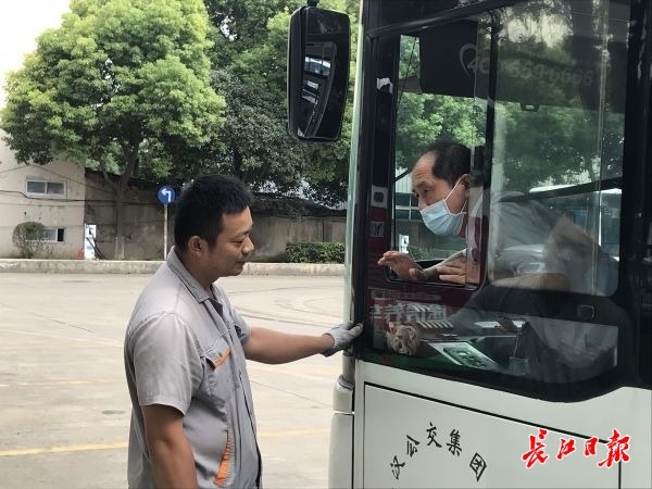 武漢數(shù)據(jù)恢復(fù)_移動(dòng)硬盤格式化后數(shù)據(jù)還能恢復(fù)嗎_硬盤壞了 數(shù)據(jù)能恢復(fù)嗎