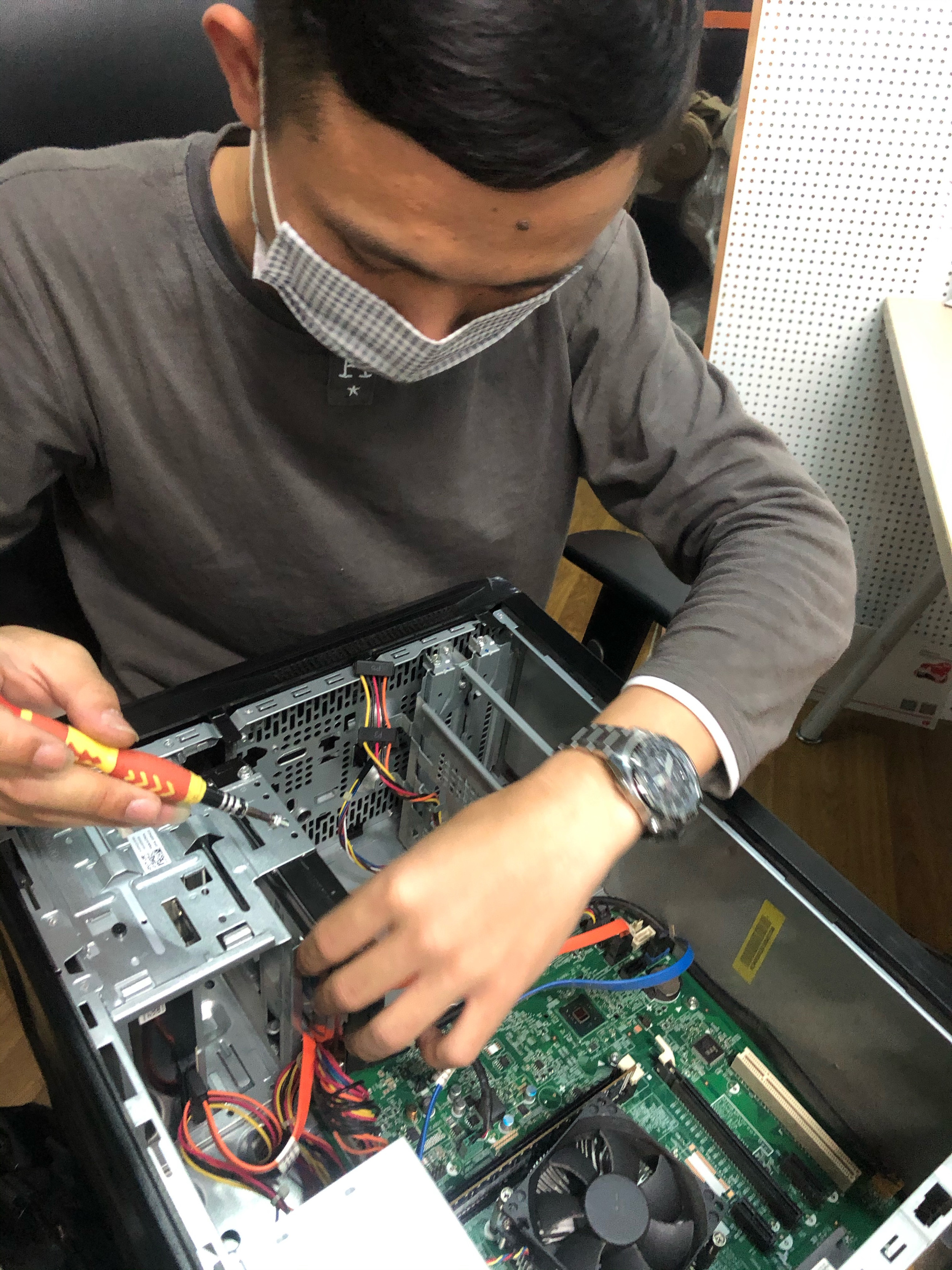 武漢海爾洗衣機維修_武漢美的空調(diào)維修_武漢電腦維修